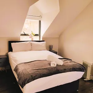Perfect Centre 3 Bedroom Free Parking Holiday home Belfast
