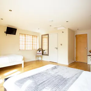Hillcroft Lodge Redhill (Somerset)